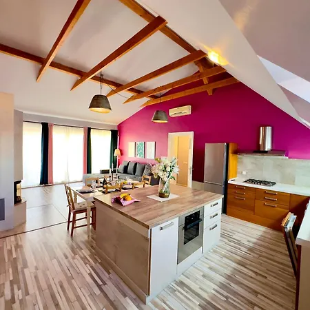 The Dragonfly Residences Apartman *