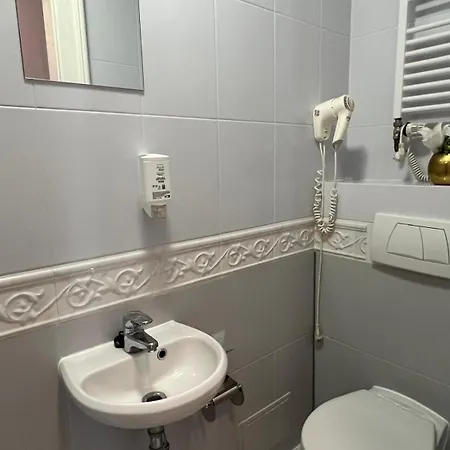 The Dragonfly Residences * 布拉格